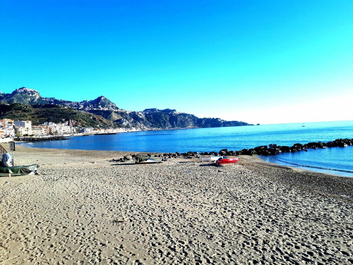 Alpha22 Apartment Giardini Naxos Exterior foto